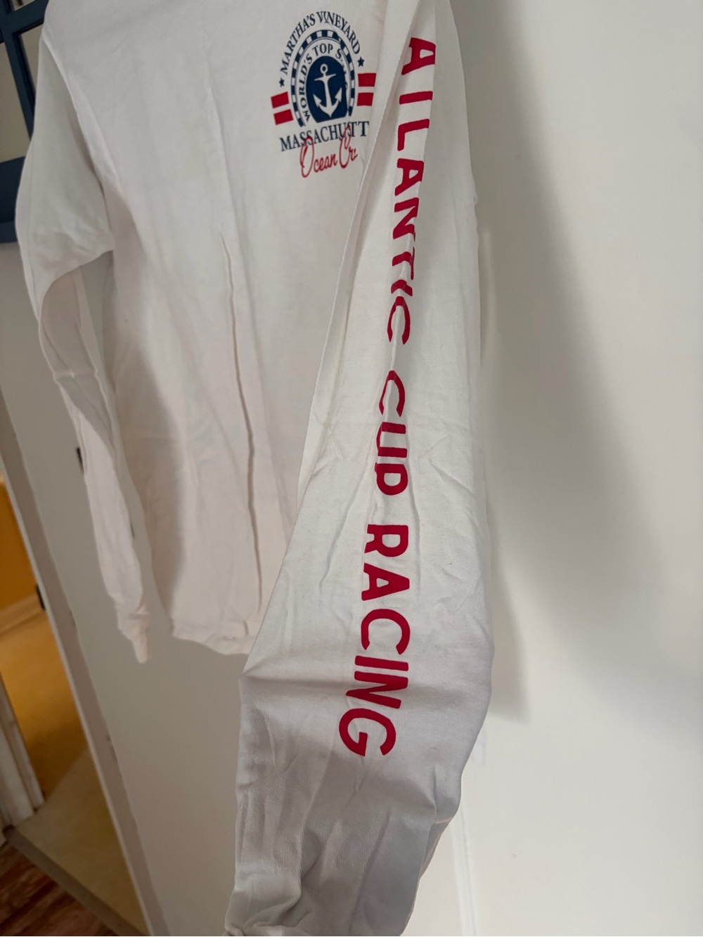 Hanes White ComfortWash T-Shirt with Cream Tag - Picture 2 of 6